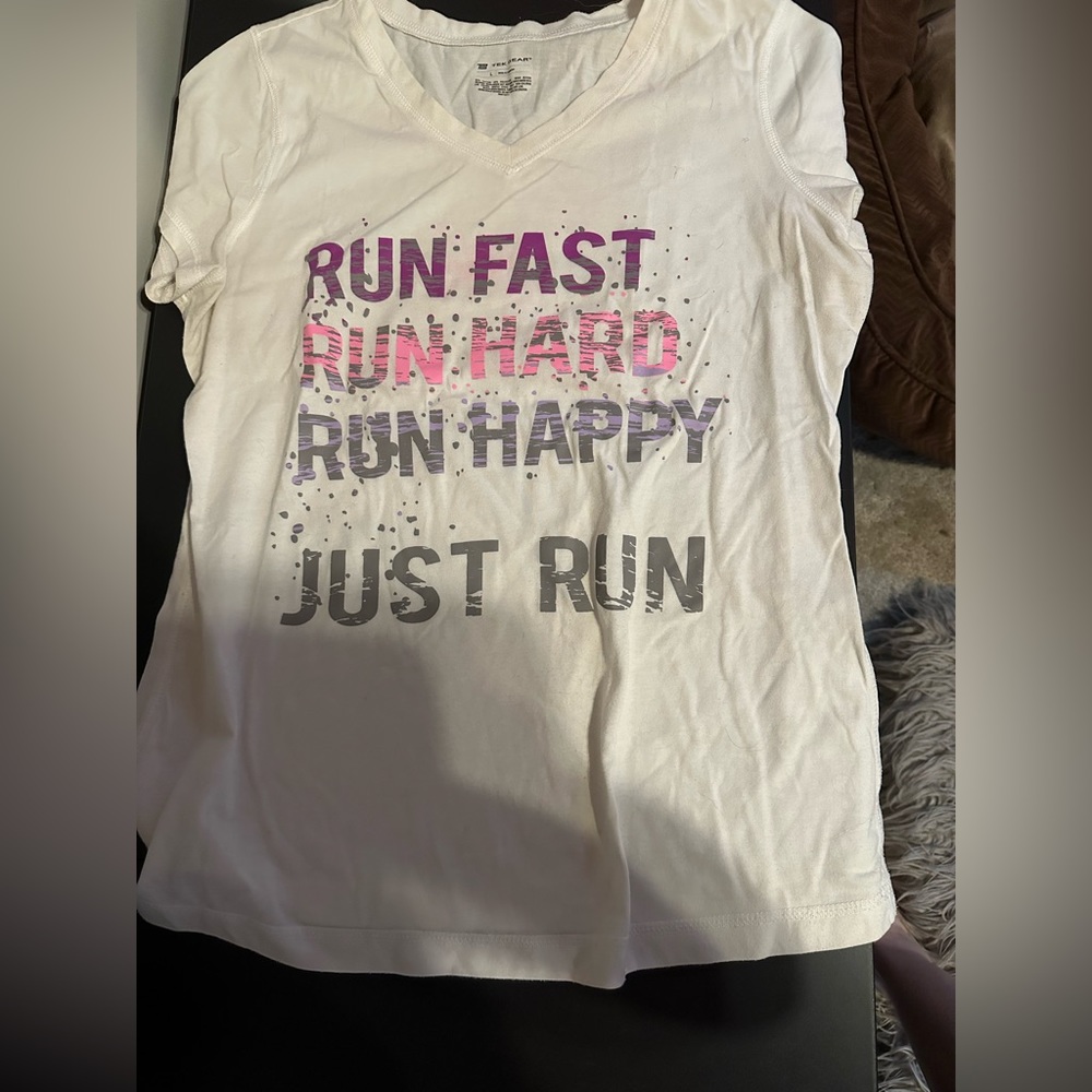 White tshirt - womens